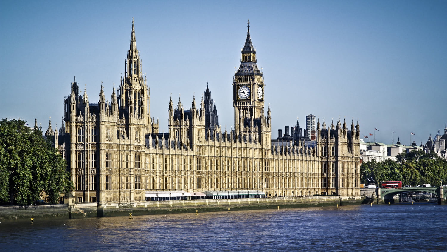Дом парламента в Лондоне